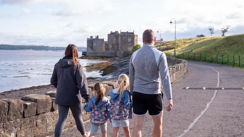 Edinburgh: Highland Cow, Blackness Castle, and Cake Tour - Key highlights worth marking on your mental map