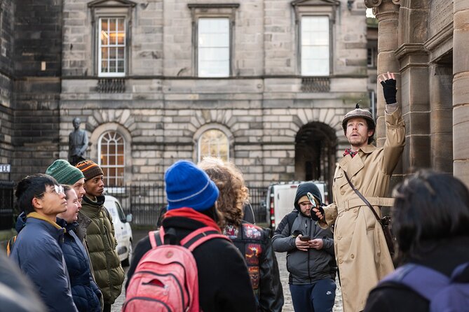 Edinburgh: Historical Gems Tour with Whisky & Local Flavours - Hot Toddy: the haggis, neeps and tatties moment plus whisky