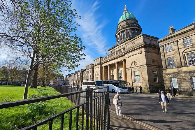 Edinburgh History Private Walking Tour - Heriot Row and Robert Louis Stevenson’s home