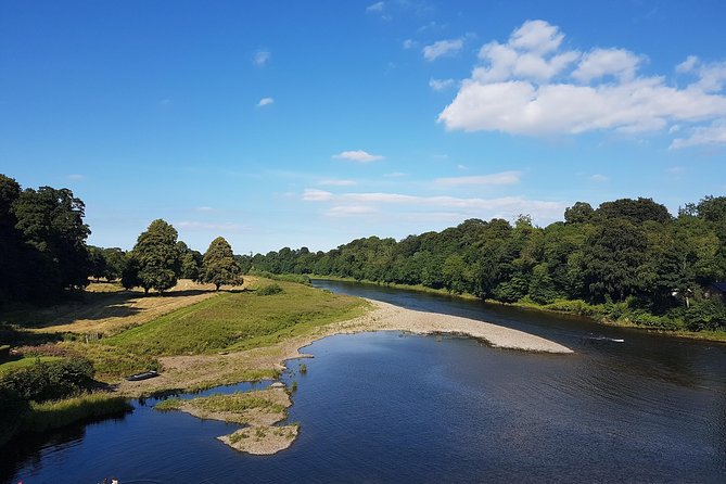 Edinburgh: Holy Island, Alnwick Castle & Kingdom of Northumbria - Flodden Battlefield: A 15-Minute History Stop That Still Matters