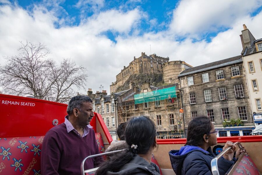 Edinburgh: Hop-On Hop-Off Bus Pass with 3 City Tours - Majestic Tour: Newhaven, the coast, and Royal Yacht Britannia