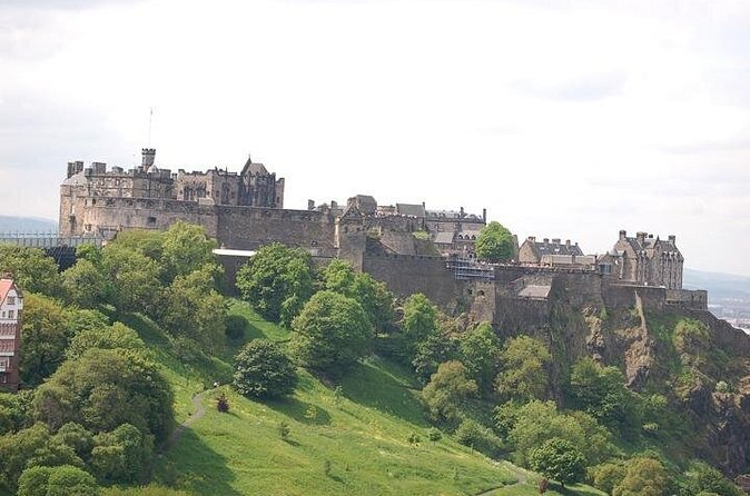 Edinburgh Hop-on Hop-off City Tour with Live Guide - The Itinerary Really Means One Thing: You Choose Your Day