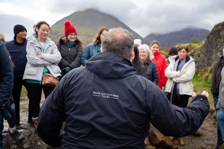 Edinburgh: Isle of Skye and Loch Ness 5-Day Highlands Tour - Fort William and the Jacobite Steam Train (optional): the Harry Potter moment with seasonal fine print