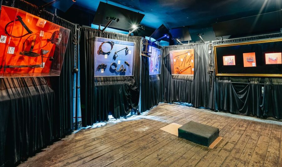 Edinburgh: Late-Night Underground Vaults Terror Tour - Practical Tips for a Smooth Late-Night Start