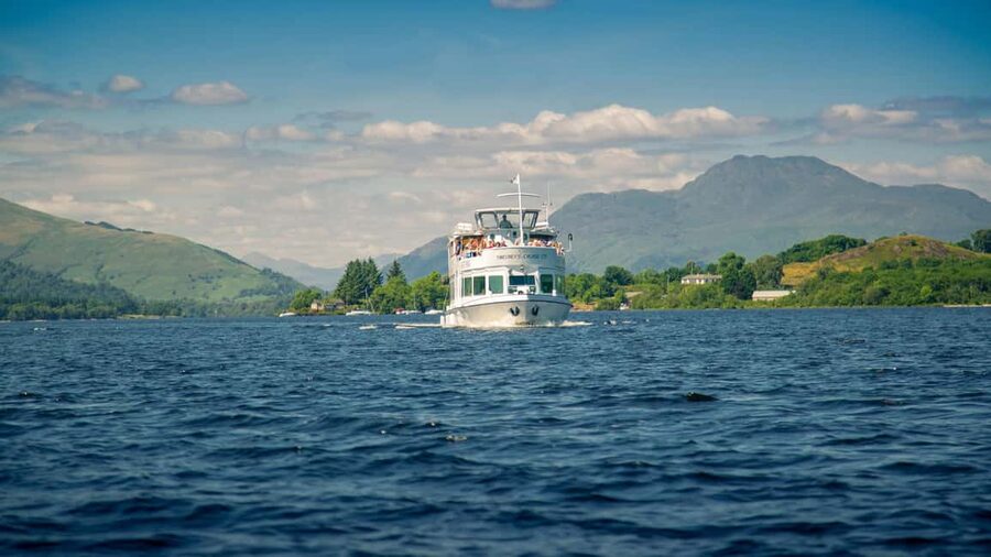 Edinburgh: Loch Lomond, Stirling Castle, and Kelpies Tour - Key Points at a Glance