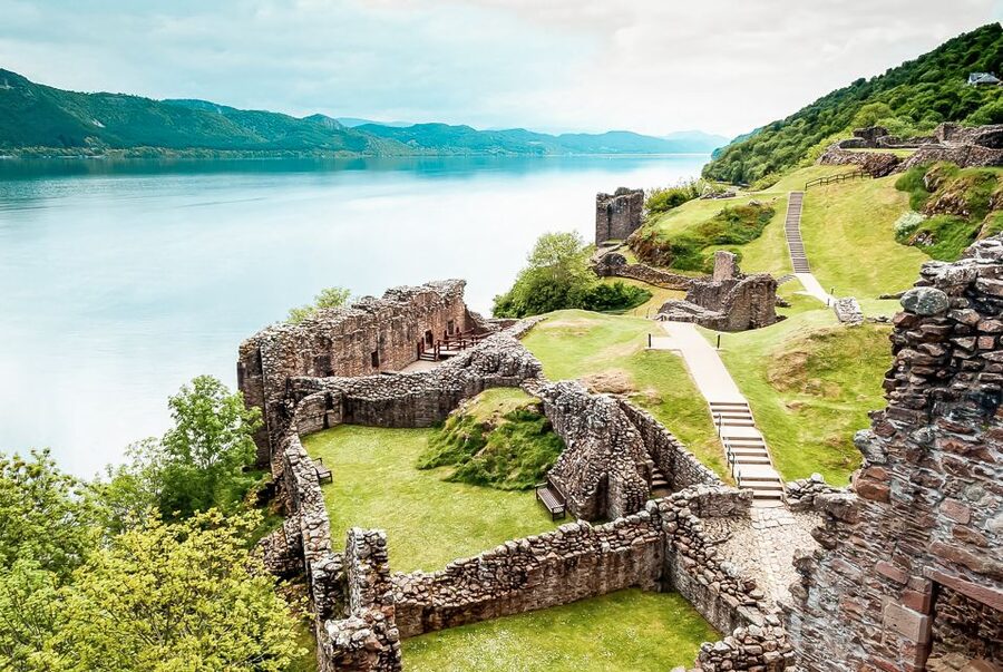 Edinburgh: Loch Ness, Glencoe & the Scottish Highlands Tour - Loch Ness Options: Urquhart Castle, the Nessie Cruise, Whisky, or the Walk