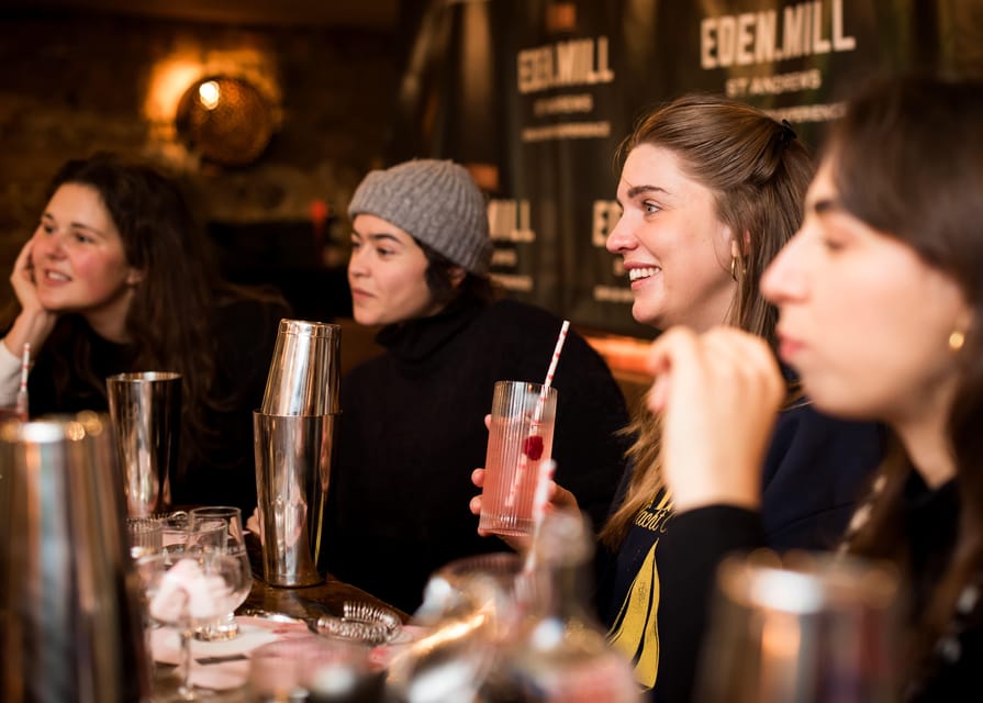 Edinburgh: Love Gin Cocktail Masterclass - The historical basement bar atmosphere (why the setting helps)