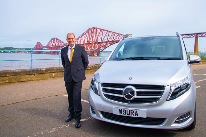 Edinburgh Luxury Private Day Tour from Edinburgh - New Town’s Georgian Plan and Calton Hill’s View Game