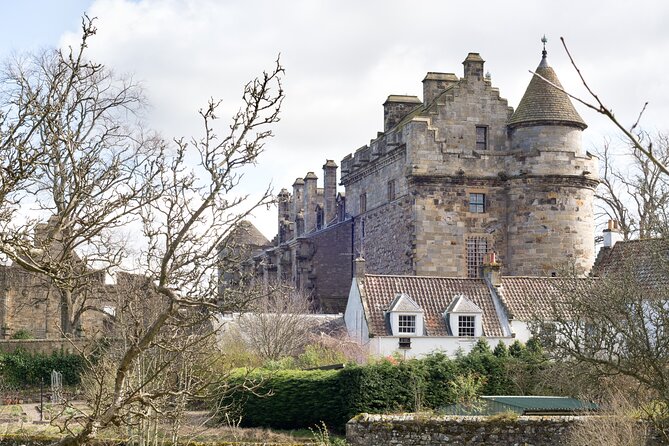 Edinburgh: Mary Queen of Scots Privately Guided Luxury Day Tour - Loch Leven Views and the Easy Ending Back in Edinburgh