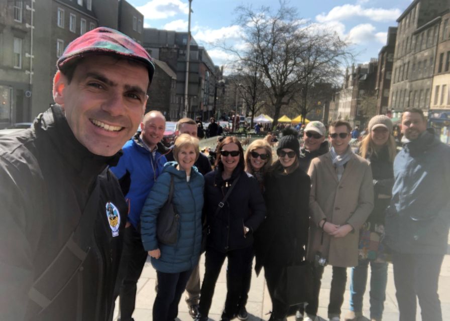Edinburgh: Mountebank Comedy Walk - Who should book this Edinburgh comedy walk?
