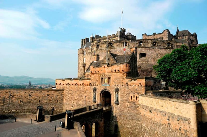 Edinburgh: Multi-Sensory Old Town Historical Walking Tour - Key things I’d focus on