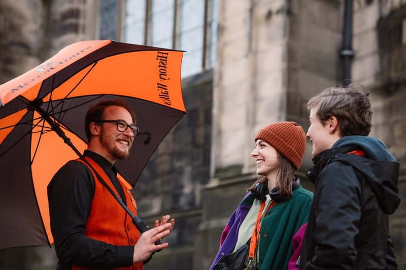 Edinburgh: Multi-Sensory Old Town Historical Walking Tour - Getting started at Mercat Cross (and why the check-in matters)