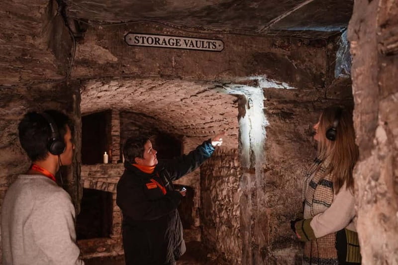 Edinburgh: Multi-Sensory Small-Group Historic Vaults Tour - 45 minutes in Edinburgh Vaults: scent, candles, and real uneven ground