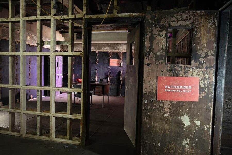 Edinburgh: Nuclear Bunker Guided Tour - The BBC Studio and the Four-Minute Warning: Communication as Survival