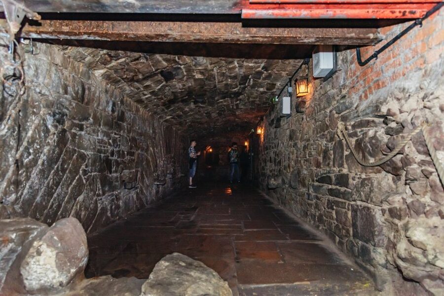 Edinburgh: Old Town and Underground Historical Tour - Key highlights I’d plan my day around
