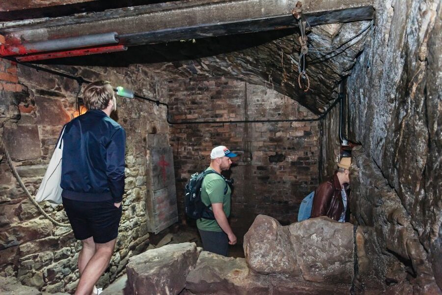 Edinburgh: Old Town and Underground Historical Tour - Royal Mile stories: first skyscrapers, the phrase Black Market, and more