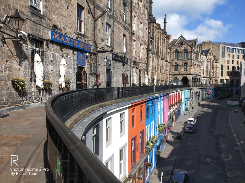 Edinburgh: Old Town Highlights Walking Tour - How Medieval Edinburgh Shapes Real Walking Routes
