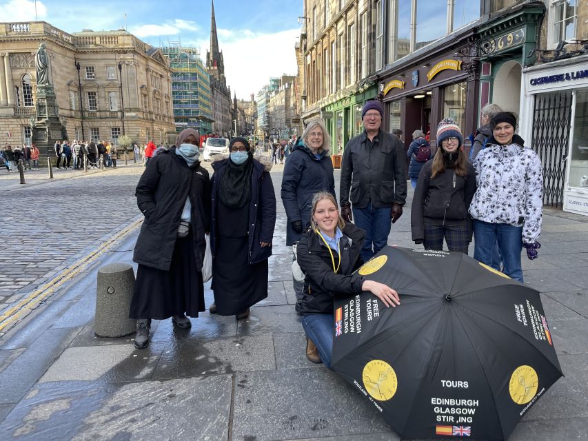 Edinburgh: Outlander Series and Jacobites Walking Tour - Walking the Royal Mile like it’s part of the script