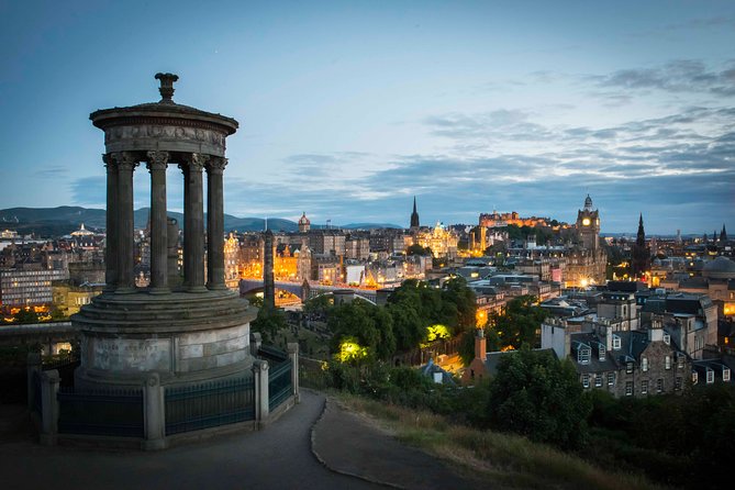 Edinburgh Photography Masterclass - Private Photography Lesson - Light Painting Basics: Creative Effects Without the Confusion