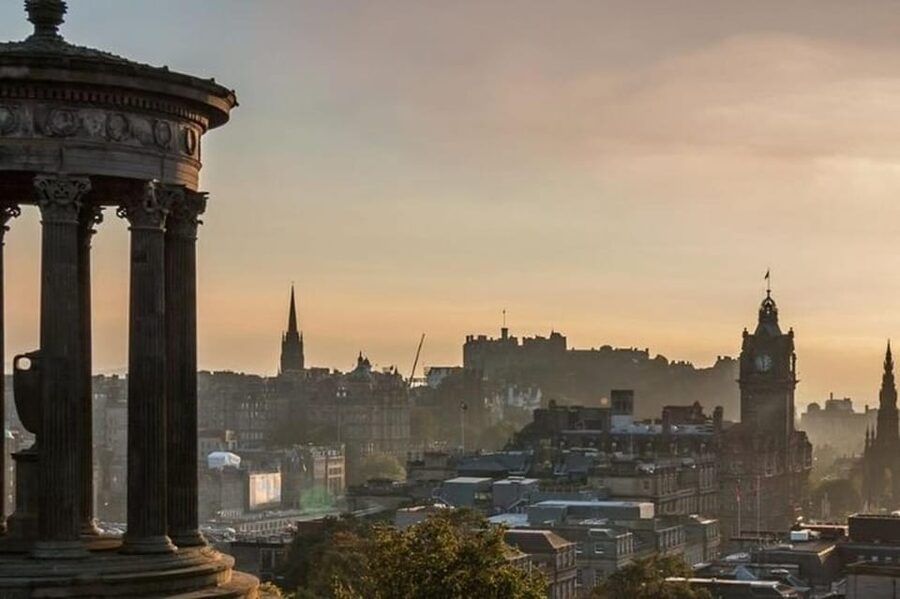 Edinburgh: Private Guided Customized Walking Tour - How the customized private format actually helps you enjoy Edinburgh