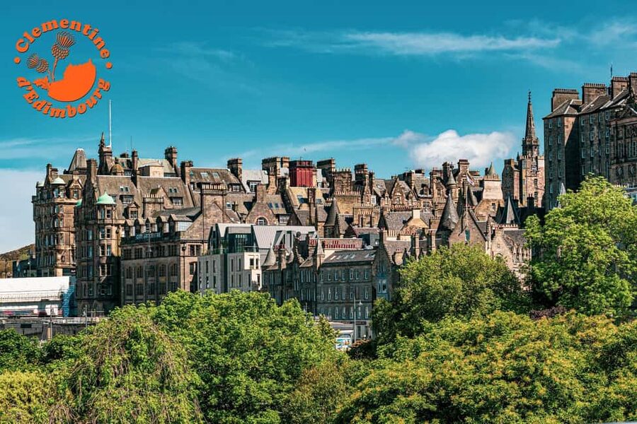 Edinburgh: Private Walking Tour in French with Clémentine - Meeting on the Royal Mile: finding Clémentine fast