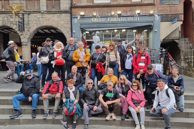 Edinburgh Private Walking Tour in Spanish - Greyfriars Kirk and Bobby: A Cemetery Stop That Teaches