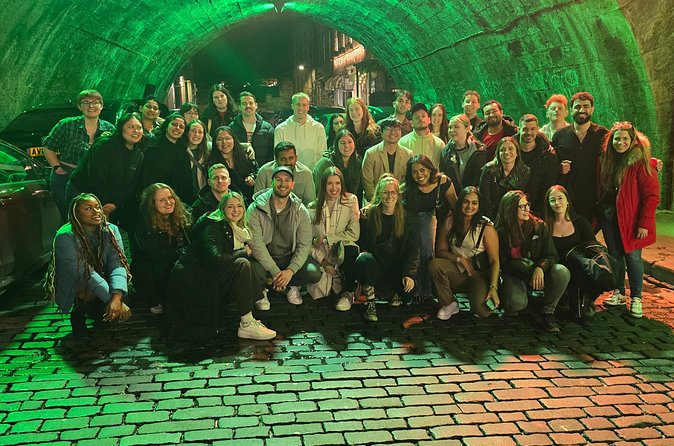 Edinburgh Pub Crawl Free Shots and VIP Entry - The 4–5 venue route: different vibes, one guided flow