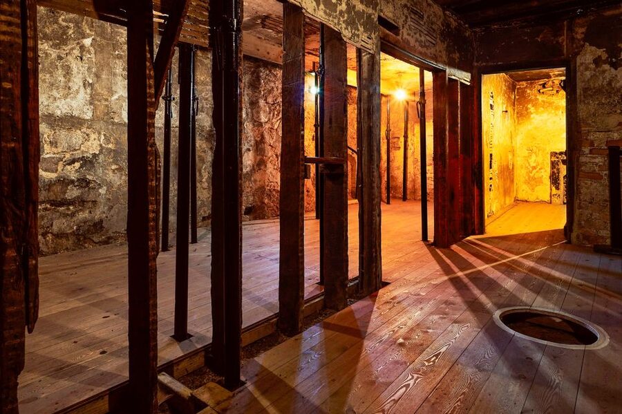 Edinburgh: Real Mary King's Close Guided Tour - Lighting, stairs, and comfort tips that keep the tour enjoyable
