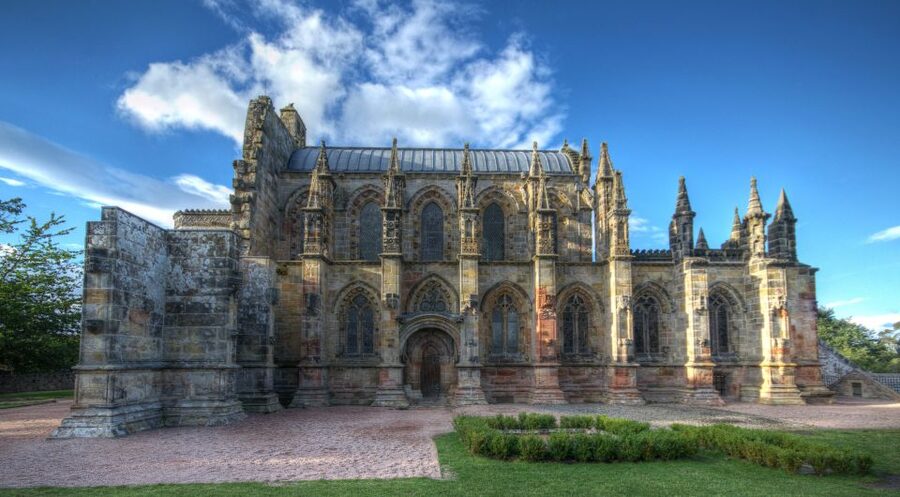 Edinburgh: Rosslyn Chapel, Borders & Glenkinchie Distillery - Who should book this Rosslyn, Borders, and Glenkinchie day
