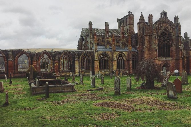 Edinburgh: Rosslyn Chapel, the Borders & Glenkinchie Distillery - Rosslyn Chapel: thousands of carvings, guided context, and the no-photo rule