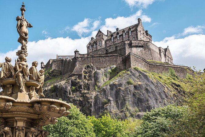 Edinburgh's Amazing Harry Potter Walking Tour - Kids Free! - Edinburgh Castle Views and the Big-Story Feel