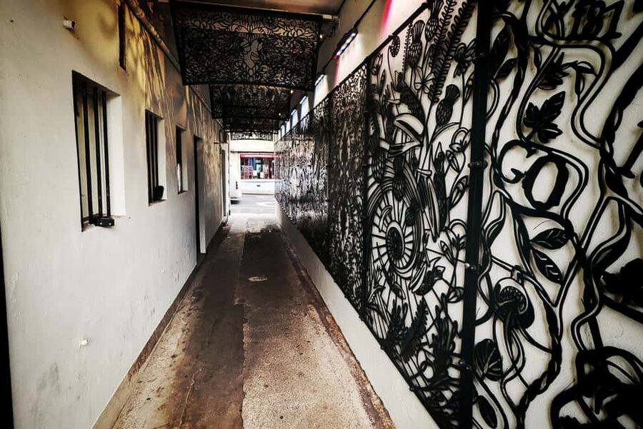 Edinburgh's Royal Mile Alley Tour - Key highlights you’ll remember