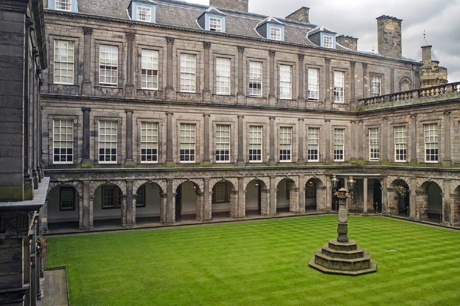 Edinburgh Shore Excursion: City Tour & Royal Yacht Britannia - Holyrood Palace: a quick photo stop with real royal context
