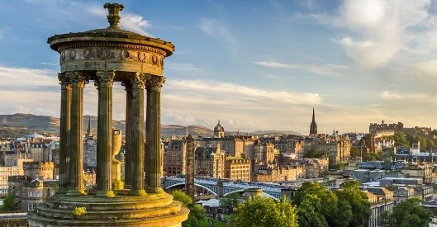 Edinburgh Shore Excursion: City Tour & Royal Yacht Britannia - New Town bus tour: the contrast that makes Old Town click
