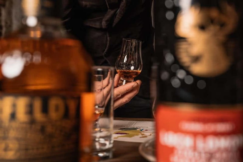Edinburgh: Small-Group History of Whisky Tour with Tasting - FAQ