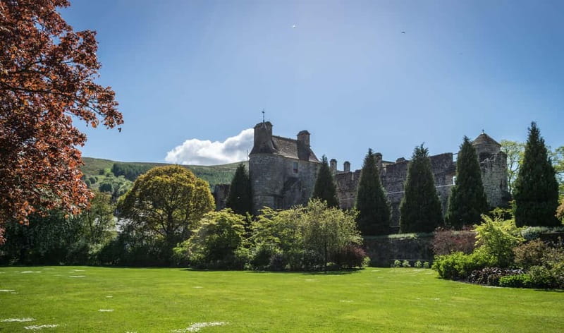 Edinburgh: St. Andrews and Falkland Palace Day Tour - Falkland Village: Outlander Connections Without the Theme Park Vibe