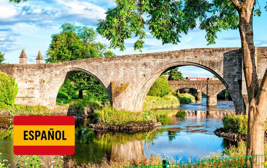 Edinburgh: Stirling, Whisky and St Andrews Tour in Spanish - Stirling Castle and Braveheart views: Wallace Monument and Mary Queen of Scots