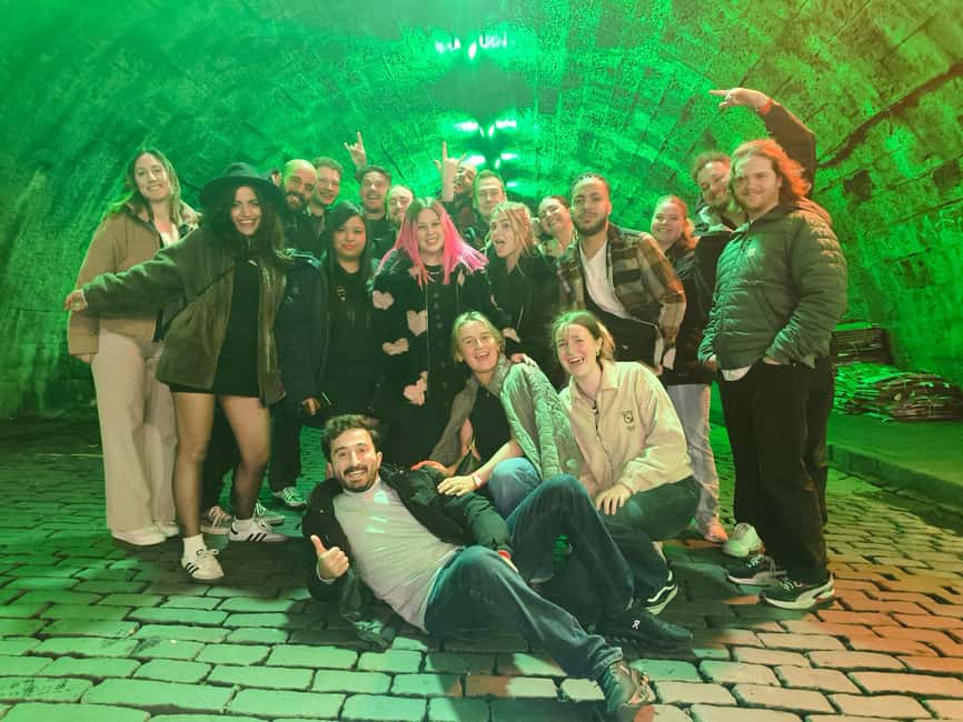 Edinburgh: Ultimate Pub Crawl Party with 7 Bars & 1 Club - Key things to know before you go