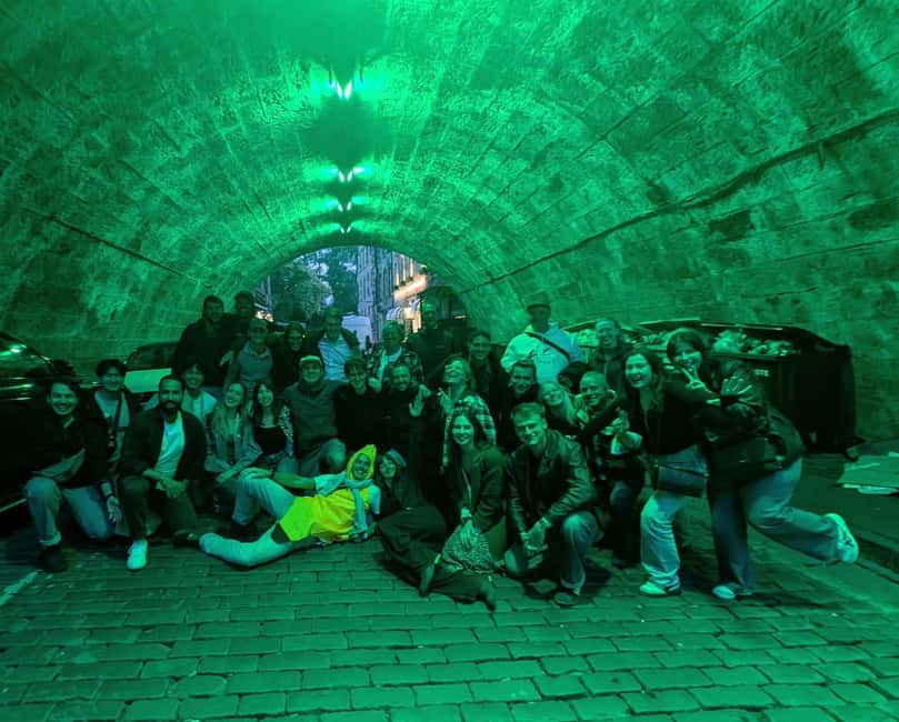 Edinburgh: Ultimate Pub Crawl Party with 7 Bars & 1 Club - VIP queue skip: what it means on a real Edinburgh night