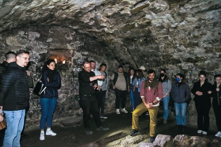 Edinburgh: Underground Vaults Tour - Should You Book This Edinburgh Underground Vaults Tour?
