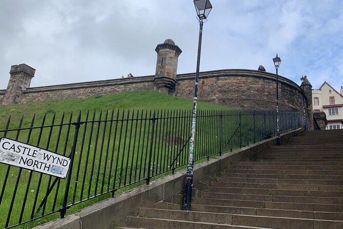 Edinburgh Unveiled: Luxury Private Driving Tour of Edinburgh - New Town and the Royal Botanic Garden: A Break From Tight Streets