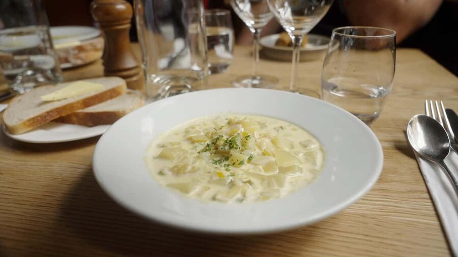Edinburgh: VIP Food Tour in a Hidden, Traditional Restaurant - Quick practical tips so the meal lands well