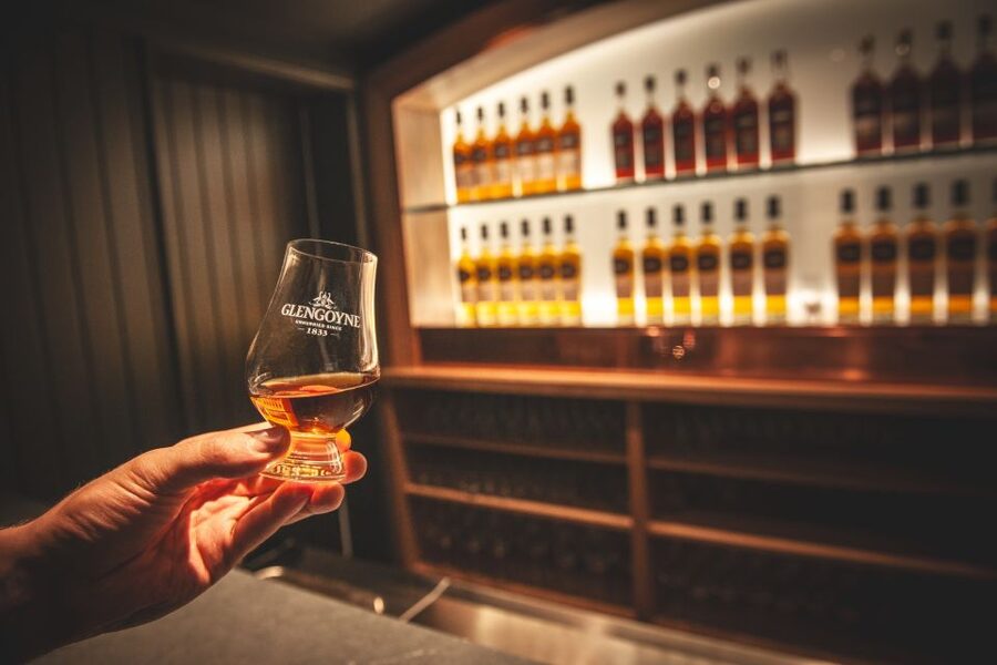 From Edinburgh: Discovering Malt Whisky Day Tour with Entry - Key moments that make this tour worth your time