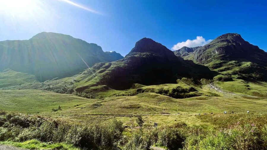 From Edinburgh: Loch Ness, Glencoe & The Highlands Day Trip - Guides make or break the vibe: what you can expect on board