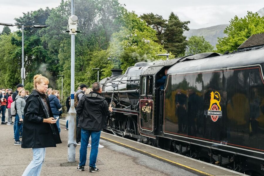 From Edinburgh: Magical Highlands Tour with Jacobite Train - Fort William and the lead-up to the Jacobite ride