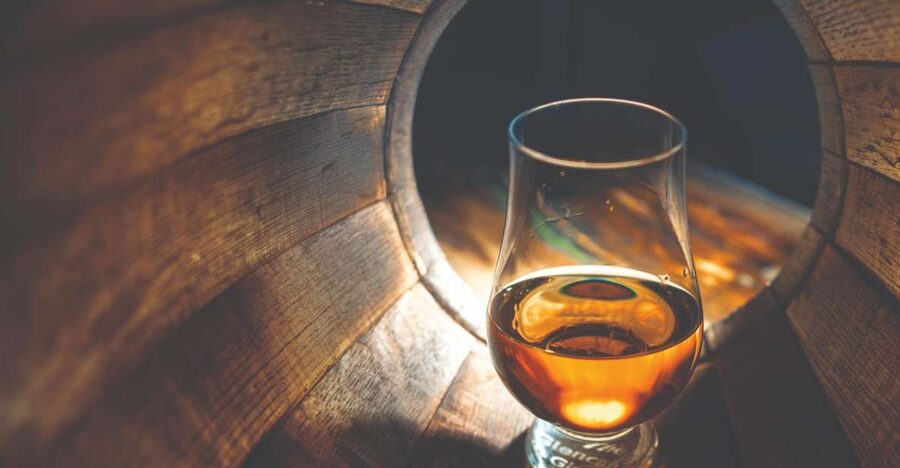 From Edinburgh: Speyside Whisky Trail 3-Day Group Tour - Day 2 Speyside backbone: Glenlivet, Speyside Cooperage, and Cardhu