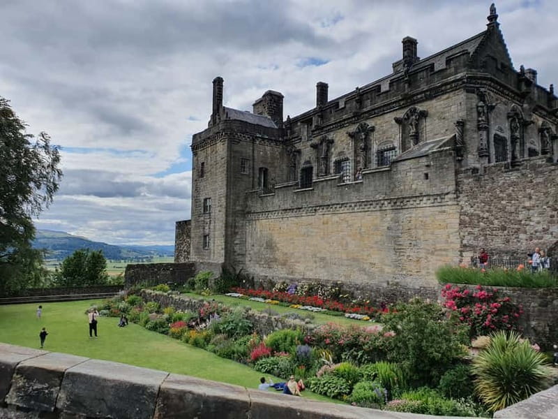 From Edinburgh: Stirling Castle, Kelpies and Loch Lomond - What you’re really paying for: value of the $61 day trip