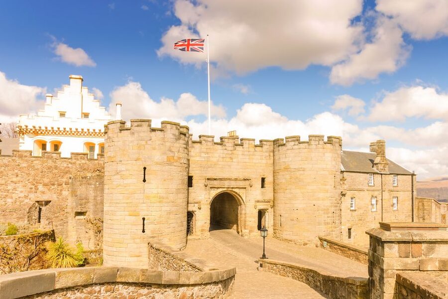 From Edinburgh: Stirling Castle, Loch Lomond & Whisky Tour - Riverside Museum stop: a short break that helps the whole day feel human