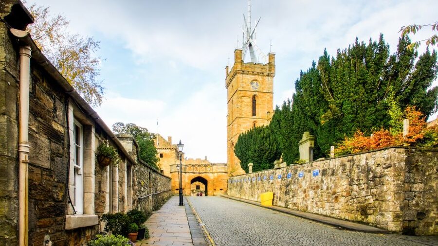 From Edinburgh: The Outlander Experience Guided Tour - Midhope Castle (Lallybroch) When It’s Available