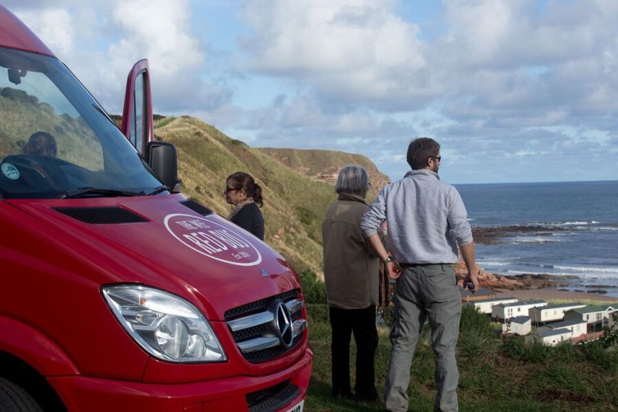 From Edinburgh: Viking Coast & Alnwick Castle Day Tour - Bamburgh and the Farne Islands: the “bonus view” moment